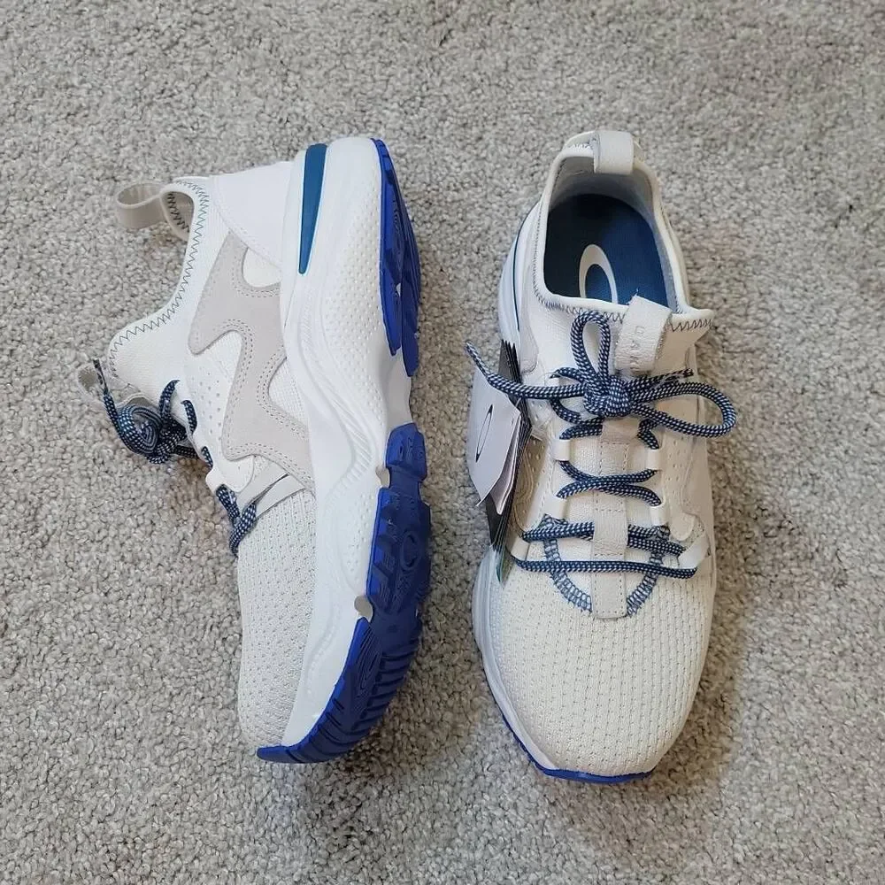 Oakley Men's Cosmos Sneaker White Blue Size 9.5
